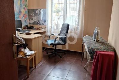 Casă cu 10 camere cu Teren 1100 Mp în Gura Șuții - 12