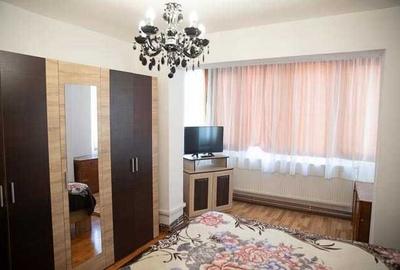 Apartament cu 3 camere decomandat în Diamant - 2