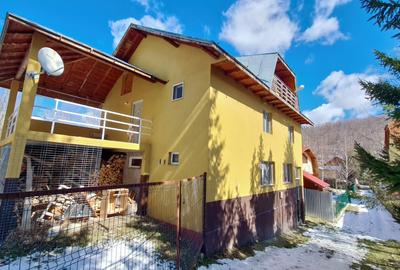 Casă cu 5 camere cu Canalizare în Cheia - 2