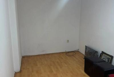 Apartament cu 2 camere semidecomandat în Central - 3