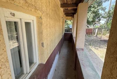 Casă cu 2 camere în Nisipeni