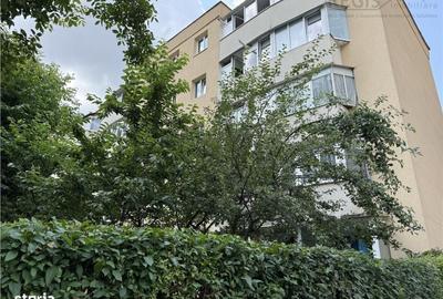 Apartament cu 3 camere în Astra