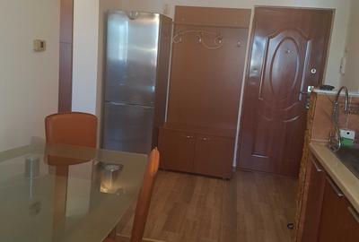 Apartament cu 2 camere decomandat în Central - 2