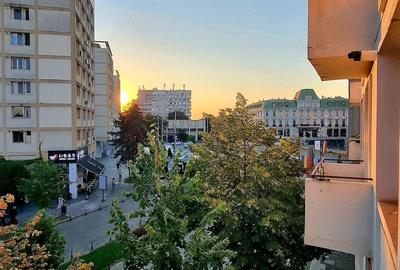 Garsonieră decomandată în Piața Unirii