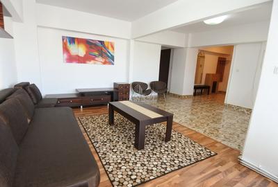 Apartament cu 3 camere decomandat în 9 Mai