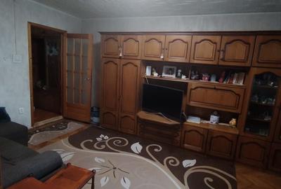 Apartament cu 3 camere în Grădiște - 1