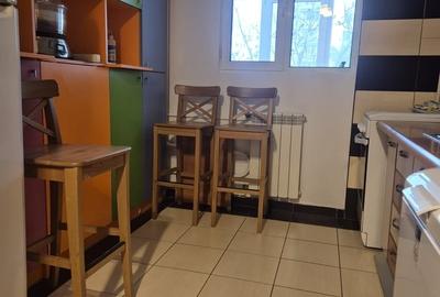 Apartament cu 3 camere decomandat în Ștefan cel Mare