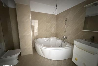 Apartament cu 4 camere în Central