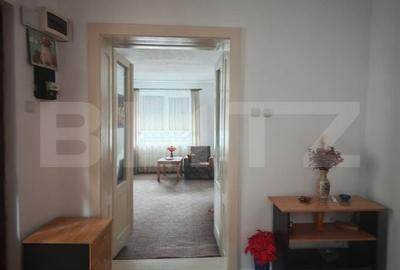 Casă cu 3 camere cu Teren 1079 Mp în Central - 2