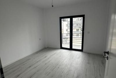 Apartament cu 3 camere în Vișan