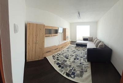 Apartament cu 2 camere decomandat în Tudor