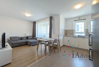 Apartament cu 2 camere decomandat în Tractorul