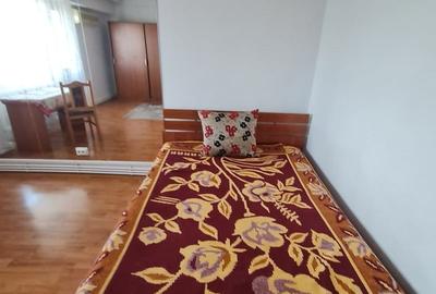 Garsonieră decomandată în Central - 6