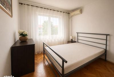 Apartament cu 3 camere decomandat în Lipovei