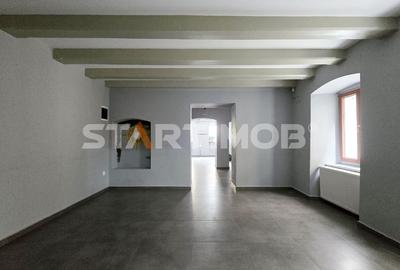 Spațiu comercial, de 77 mp, în Centrul Istoric - 12