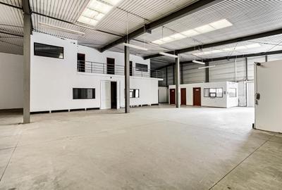 Spațiu industrial, de 608 mp, în UTA - 1