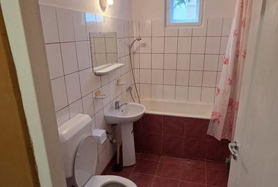 Apartament cu 2 camere decomandat în Central - 1