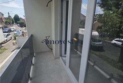 Apartament cu 3 camere decomandat în Titulescu - 10