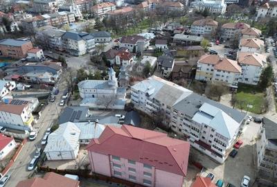 Spațiu comercial, de 1,200 mp, în Central - 25