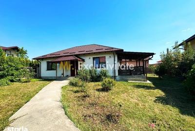 Casă cu 3 camere cu Teren 500 Mp în Moșoaia