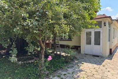 Casă individuală cu 3 camere cu Canalizare în Griviței