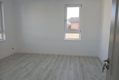 Casă individuală cu 7 camere cu Teren 450 Mp în Popas Păcurari - 5