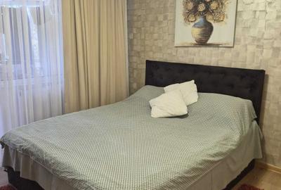 Apartament cu 3 camere decomandat în Exterior Vest - 4