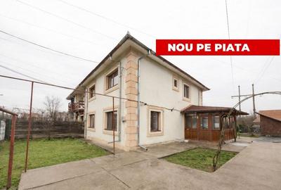Casă individuală cu 5 camere cu Canalizare în Est