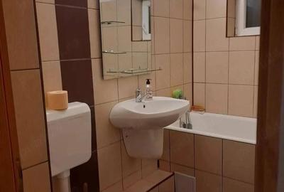 Apartament cu 3 camere decomandat în Rolast - 5