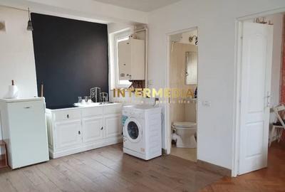 Apartament cu 2 camere decomandat, mobilat în Cetate
