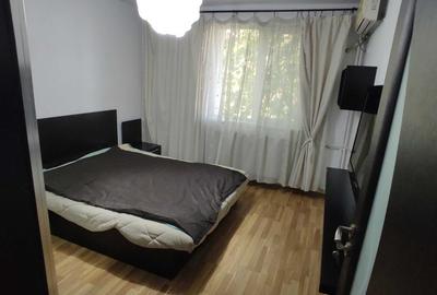 Apartament cu 2 camere semidecomandat în Costin Georgian