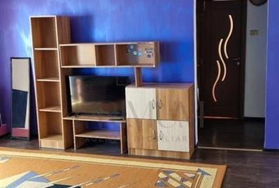 Apartament cu 2 camere semidecomandat, mobilat în Dâmbovița