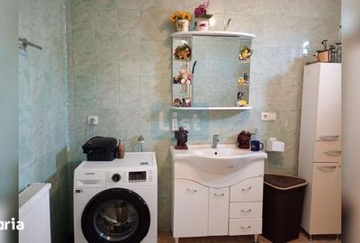 Casă cu 6 camere cu Teren 1000 Mp în Vădeni - 4