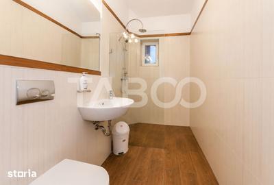 Apartament cu 4 camere decomandat în Calea Dumbrăvii