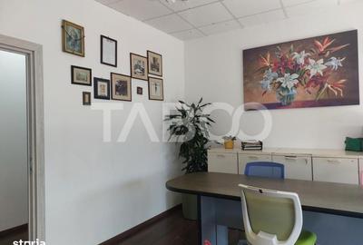Spațiu comercial, de 150 mp, în Central