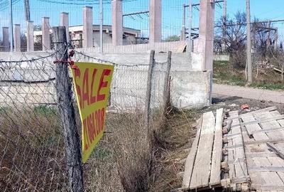 Teren de 700 mp, în Central