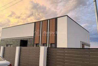 Casă cu 4 camere cu Teren 309 Mp în Berceni