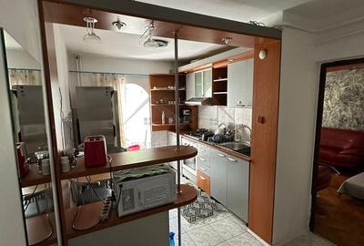 Apartament cu 3 camere decomandat în Pădurii - 3