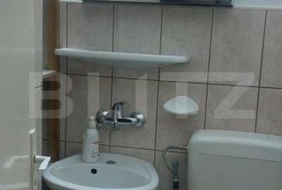 Apartament cu 3 camere decomandat în Decebal