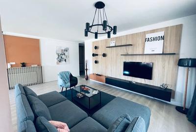 Apartament cu 2 camere decomandat, mobilat în Torontalului