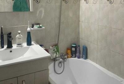 Apartament cu 2 camere decomandat în Titan - 2