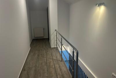 Apartament cu 3 camere decomandat în Berceni - 12