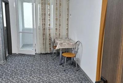 Garsonieră semidecomandată în Titan