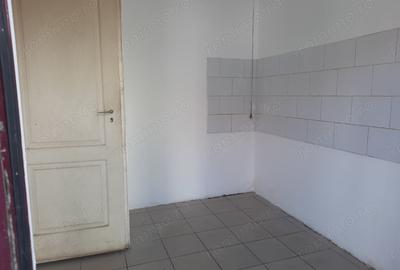 Spațiu comercial, de 30,000 mp, în Central