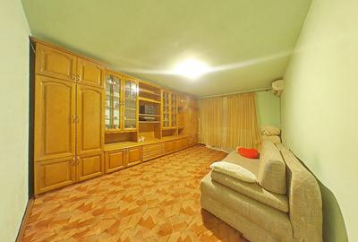 Apartament cu 2 camere semidecomandat, mobilat în Girocului