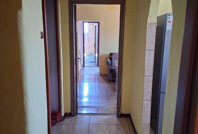 Apartament cu 3 camere semidecomandat în Central - 5