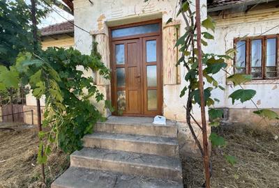 Casă cu 4 camere în Giubega - 2