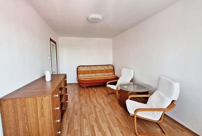 Apartament cu 2 camere decomandat, mobilat în Craiter