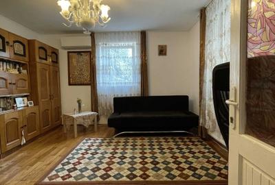 Casă cu 4 camere în Central - 3