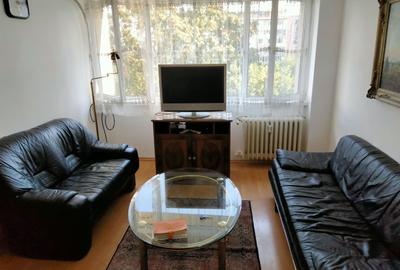 Apartament cu 2 camere semidecomandat, mobilat în Iancului